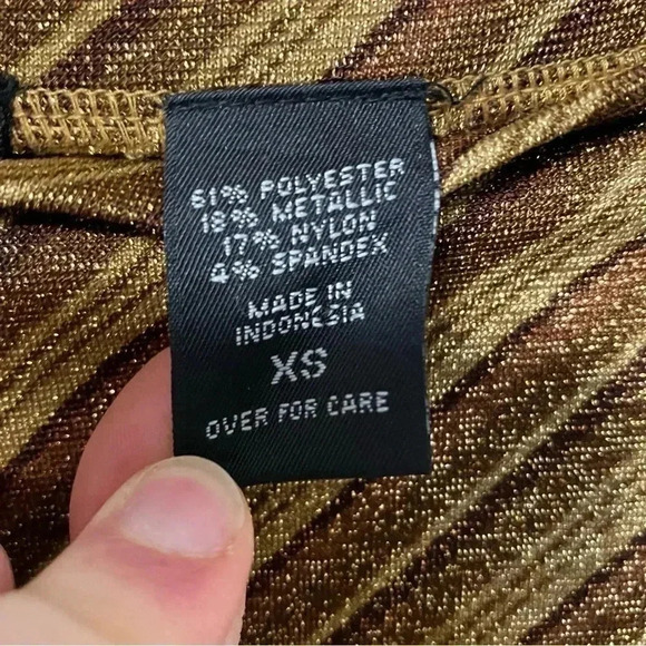 Express Y2K spandex metallic  lurex gold striped skirt - Picture 3 of 4